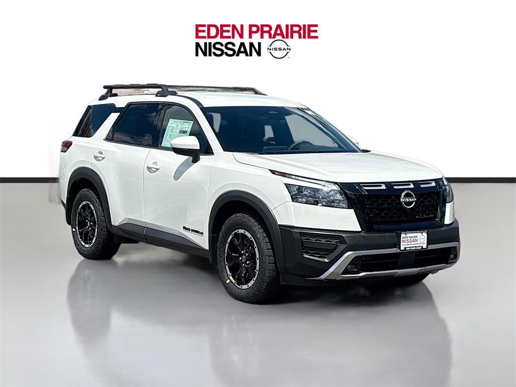 new 2025 Nissan Pathfinder car, priced at $44,152