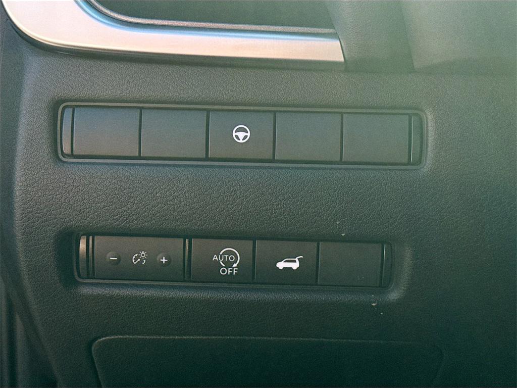new 2025 Nissan Rogue car, priced at $32,065