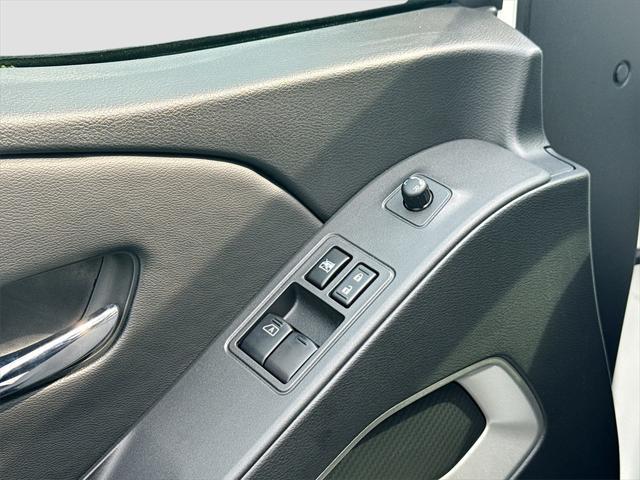 used 2025 Nissan Frontier car, priced at $33,993