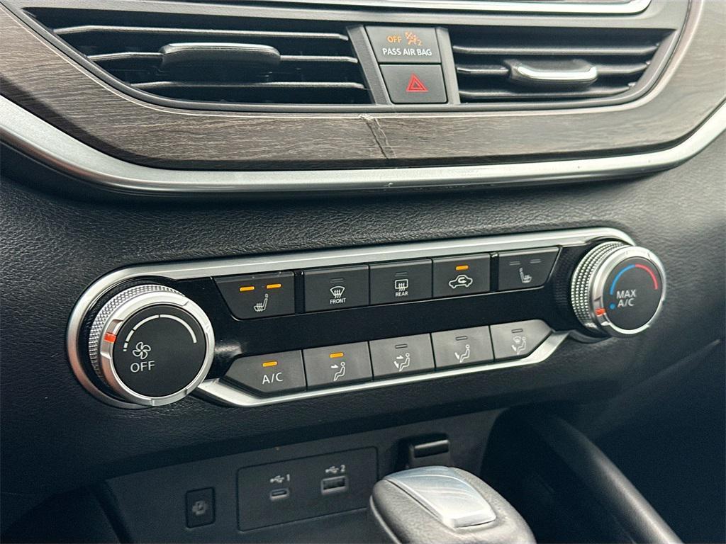 used 2023 Nissan Altima car, priced at $23,993