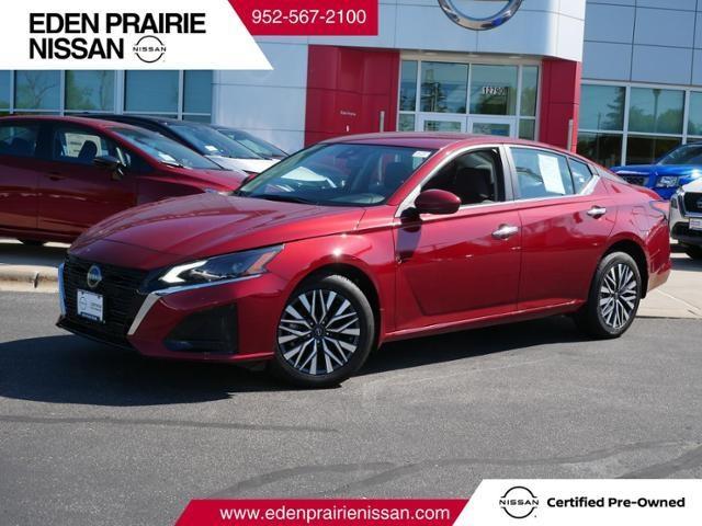 used 2023 Nissan Altima car, priced at $26,496