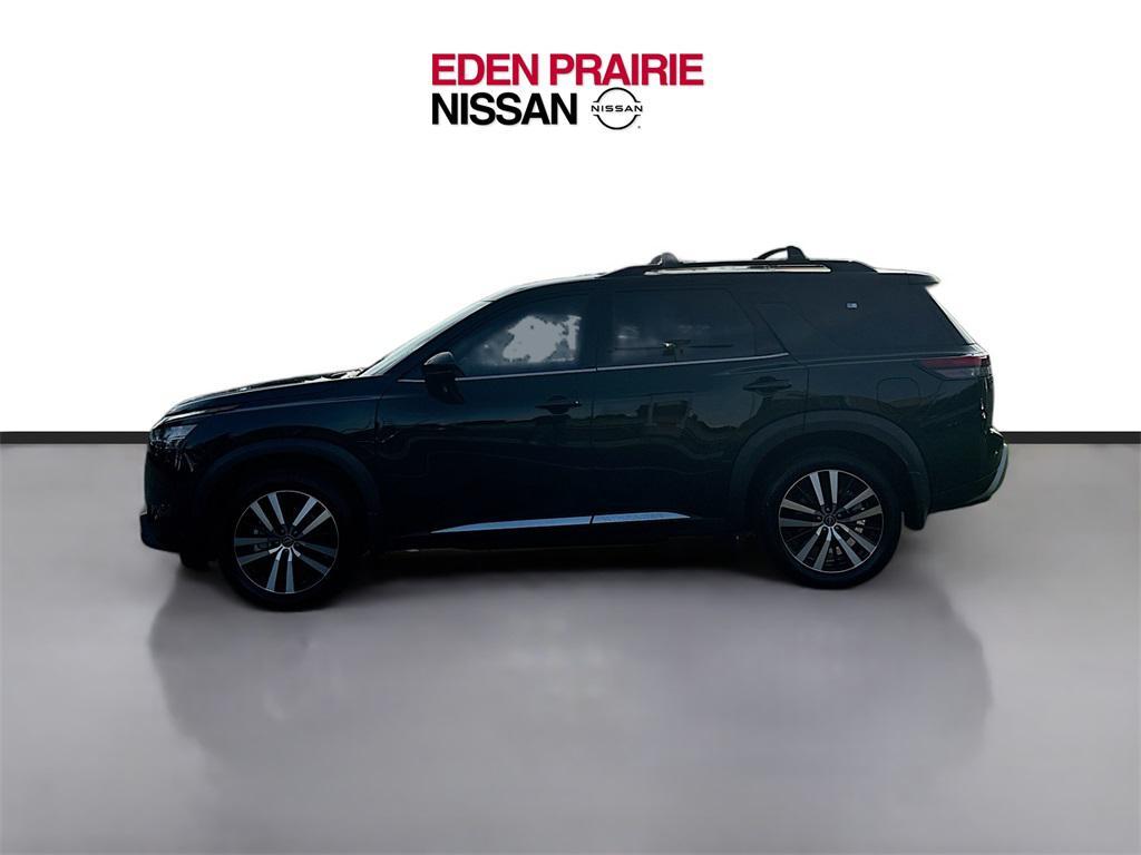 used 2024 Nissan Pathfinder car, priced at $39,997