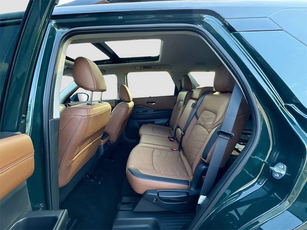 used 2024 Nissan Pathfinder car, priced at $39,997
