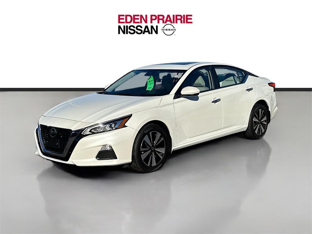 used 2022 Nissan Altima car, priced at $23,655