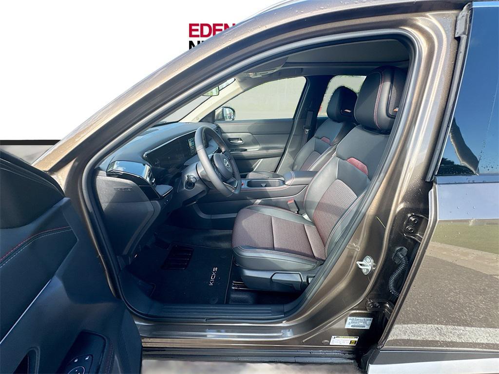 new 2025 Nissan Kicks car, priced at $31,469
