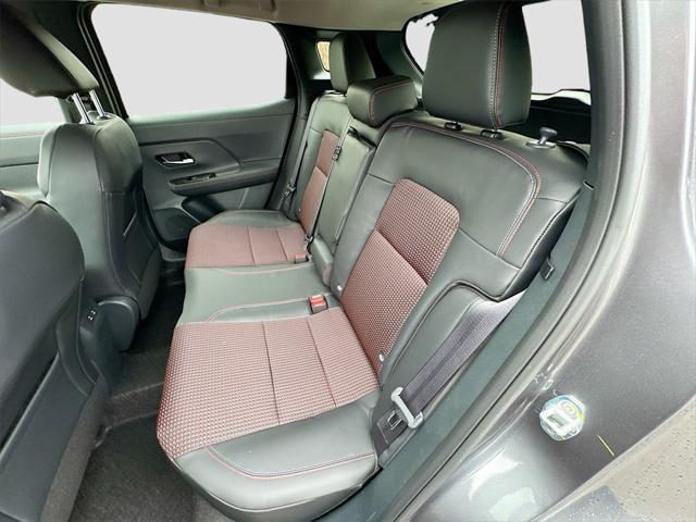 new 2025 Nissan Kicks car, priced at $29,559