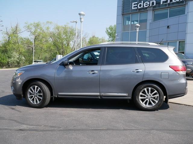 used 2015 Nissan Pathfinder car, priced at $14,394