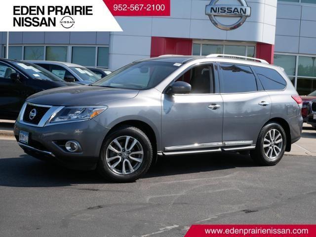 used 2015 Nissan Pathfinder car, priced at $13,488