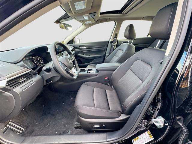 new 2025 Nissan Altima car, priced at $29,884