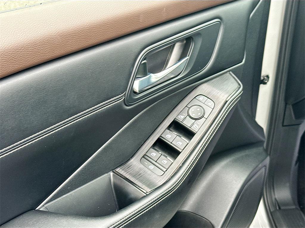 used 2023 Nissan Rogue car, priced at $26,858