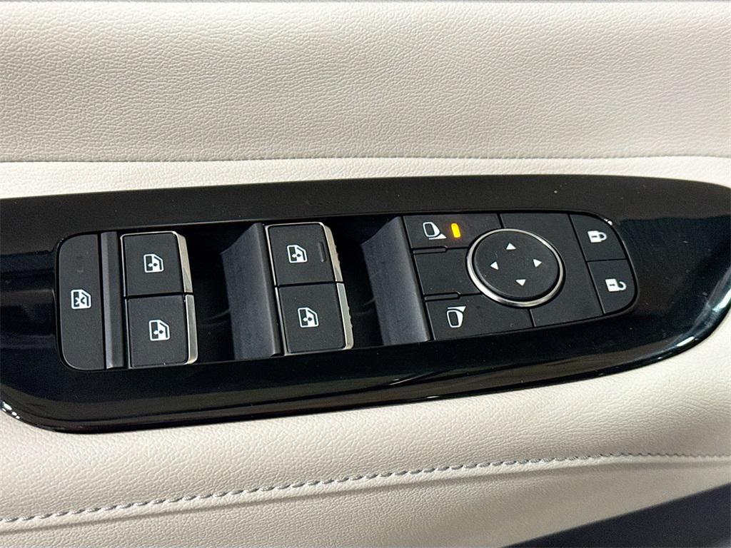 new 2025 Nissan Murano car, priced at $43,219