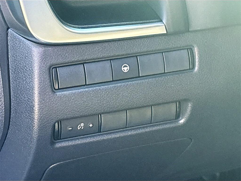 used 2023 Nissan Rogue car, priced at $24,898