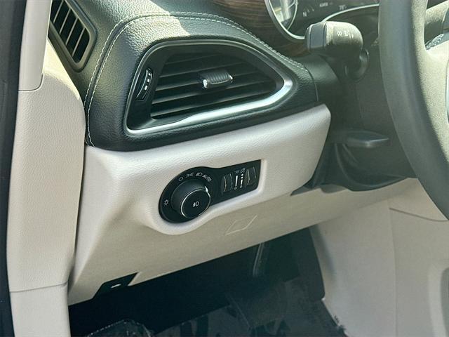 used 2023 Chrysler Pacifica car, priced at $28,988