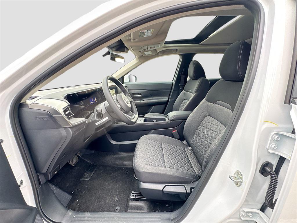new 2025 Nissan Kicks car, priced at $28,646
