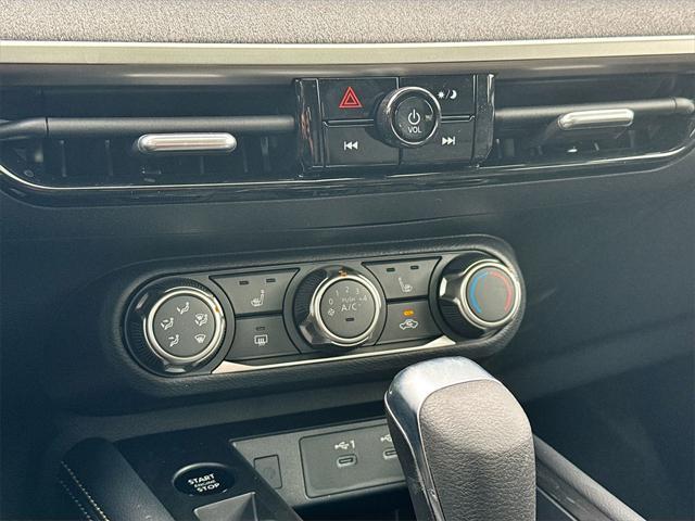 new 2025 Nissan Kicks car, priced at $28,146