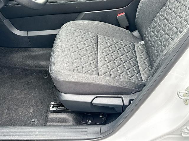 new 2025 Nissan Kicks car, priced at $28,146