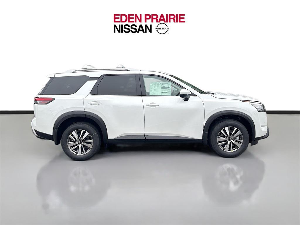 new 2025 Nissan Pathfinder car, priced at $38,936