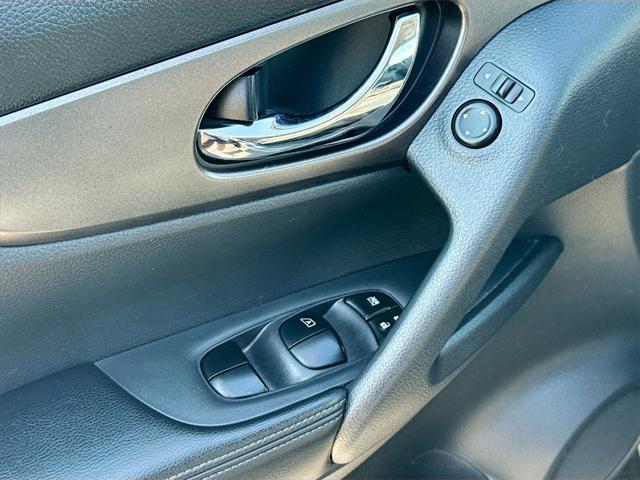 used 2016 Nissan Rogue car, priced at $7,995