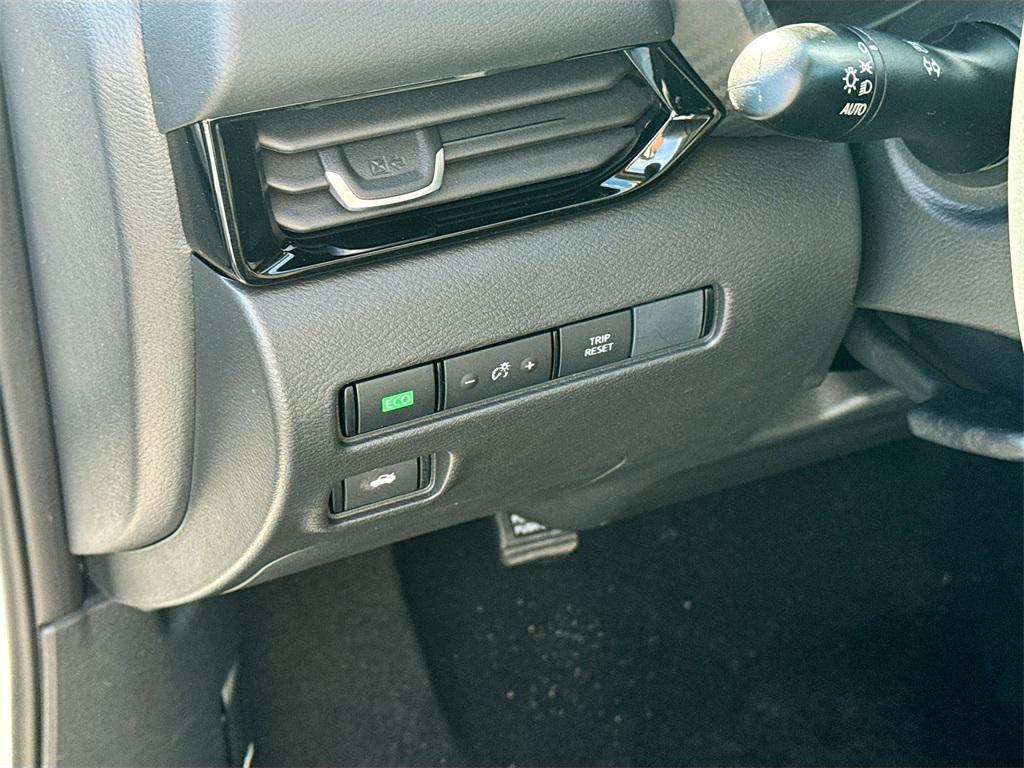 new 2025 Nissan Sentra car, priced at $23,117