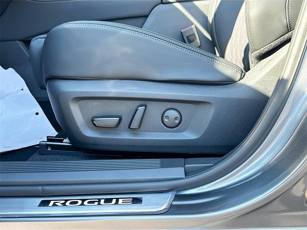 new 2026 Nissan Rogue car, priced at $38,936
