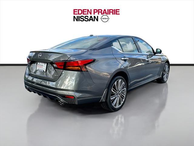 new 2025 Nissan Altima car, priced at $34,872