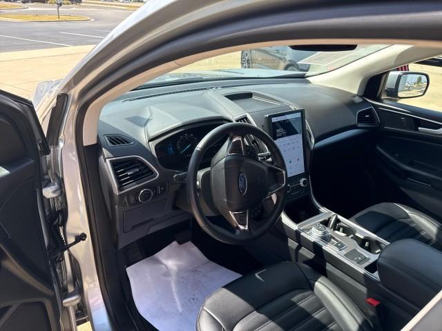 used 2024 Ford Edge car, priced at $28,669