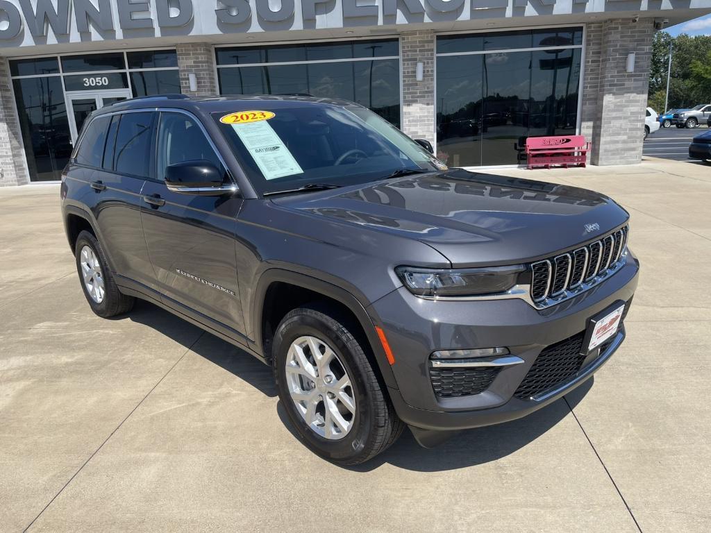 used 2023 Jeep Grand Cherokee car, priced at $34,997