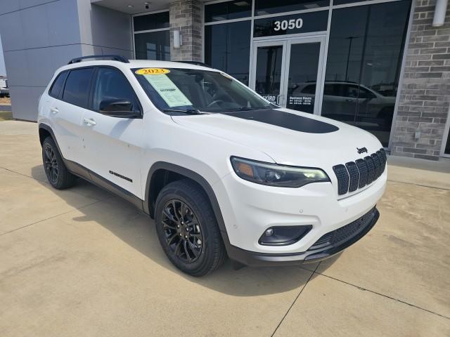 used 2023 Jeep Cherokee car, priced at $24,997