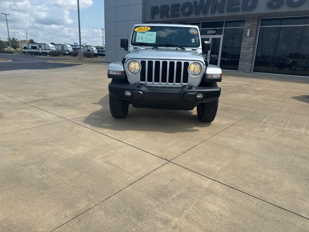 used 2023 Jeep Gladiator car, priced at $30,656