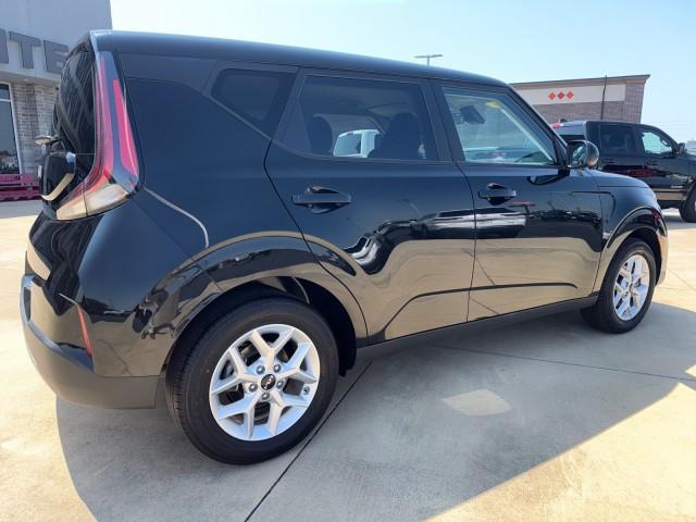 used 2024 Kia Soul car, priced at $23,997
