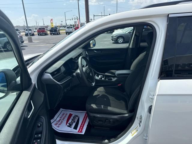 used 2023 Jeep Grand Cherokee L car, priced at $29,584