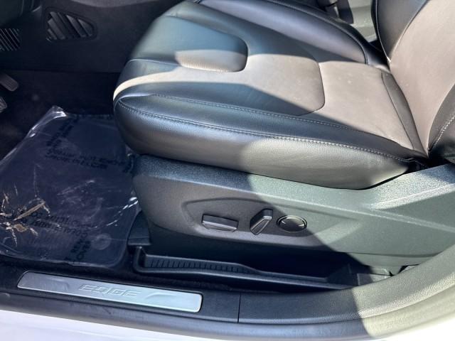 used 2022 Ford Edge car, priced at $30,997