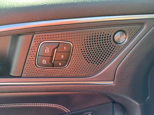 used 2022 Ford Edge car, priced at $30,997