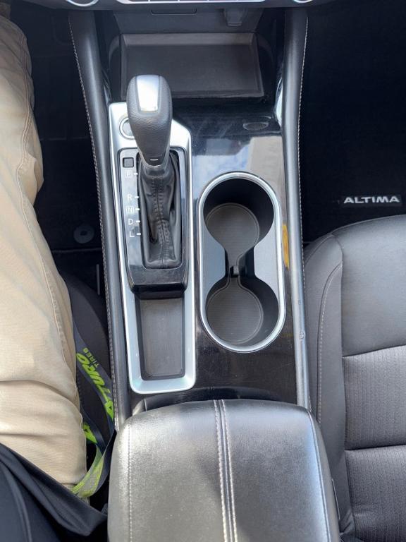 used 2023 Nissan Altima car, priced at $22,999