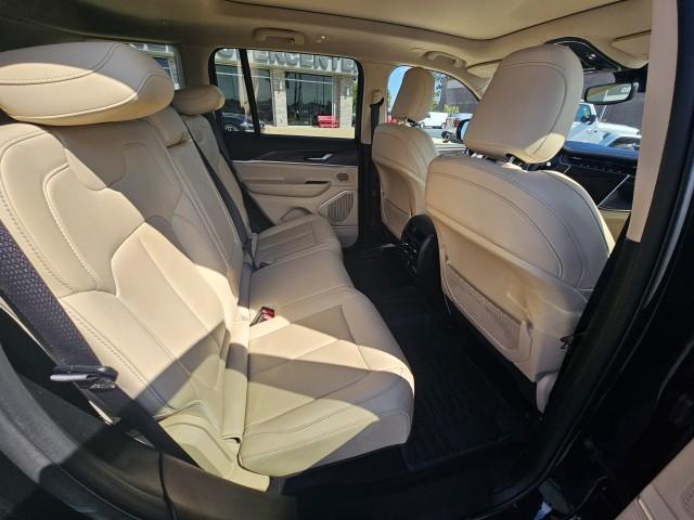 used 2022 Jeep Grand Cherokee car, priced at $30,997