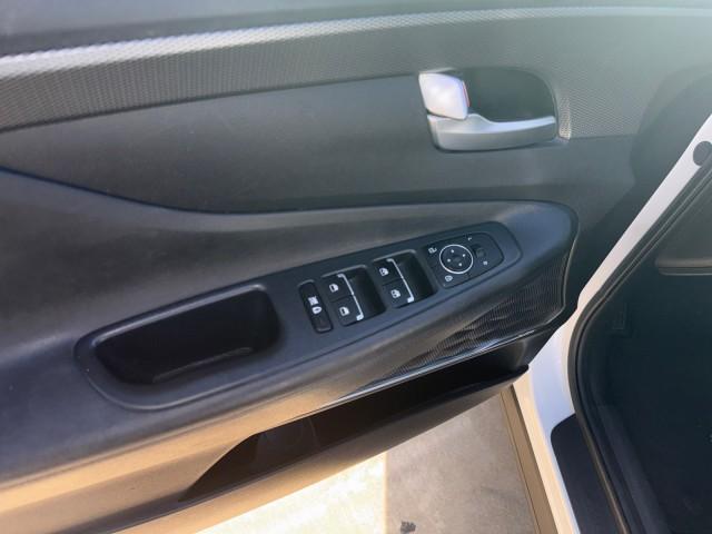 used 2020 Hyundai Santa Fe car, priced at $18,999