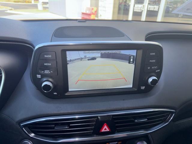 used 2020 Hyundai Santa Fe car, priced at $18,999