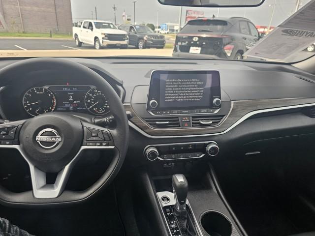 used 2025 Nissan Altima car, priced at $25,998