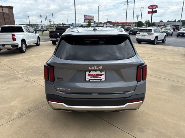 used 2024 Kia Sorento car, priced at $32,079