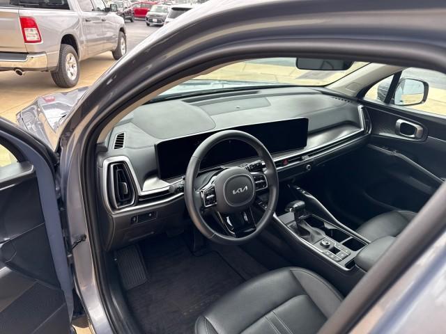 used 2024 Kia Sorento car, priced at $32,079