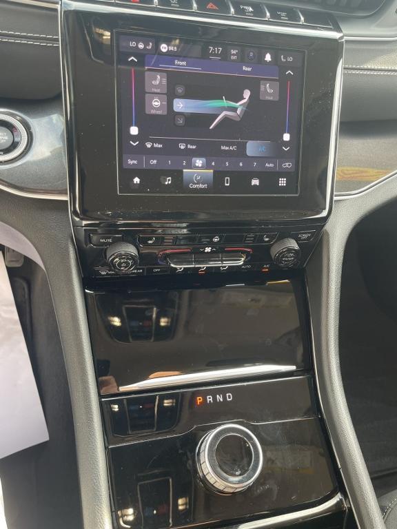 used 2022 Jeep Grand Cherokee L car, priced at $32,997