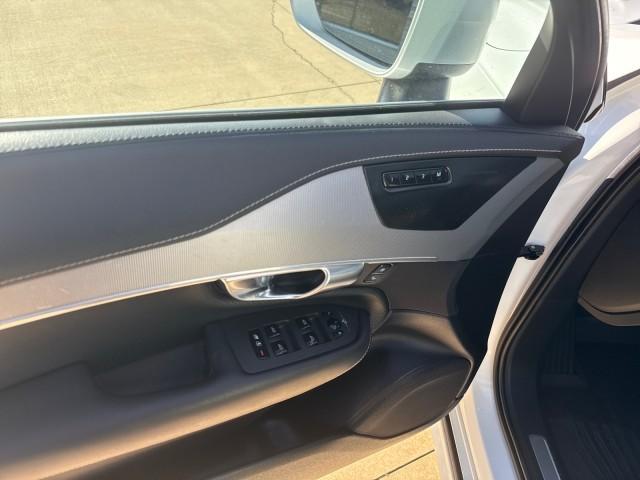 used 2019 Volvo XC90 car, priced at $23,997