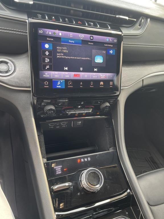 used 2021 Jeep Grand Cherokee L car, priced at $34,997