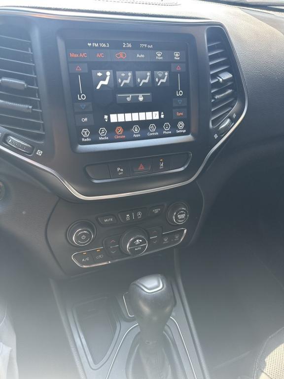 used 2021 Jeep Cherokee car, priced at $19,997