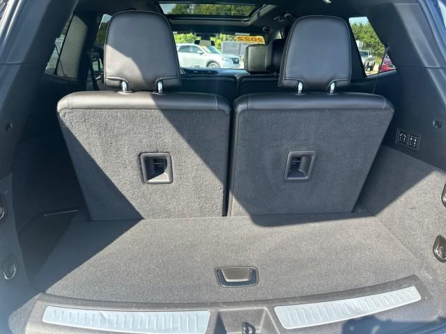 used 2022 Cadillac XT6 car, priced at $32,190