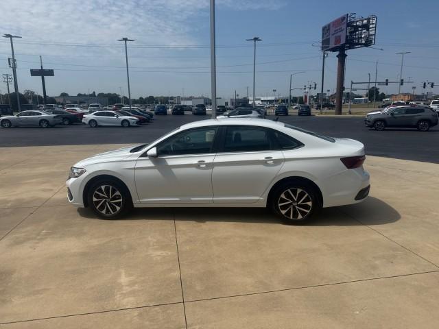 used 2024 Volkswagen Jetta car, priced at $19,997