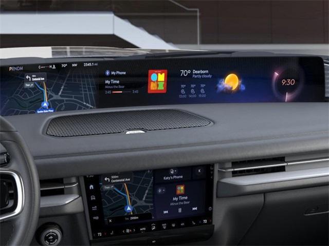 new 2025 Lincoln Navigator car, priced at $103,929