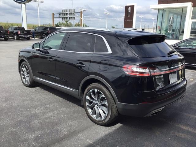 used 2022 Lincoln Nautilus car, priced at $36,600