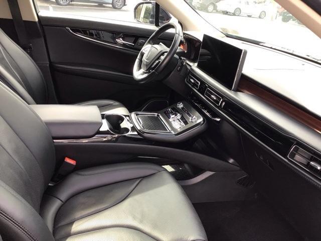 used 2022 Lincoln Nautilus car, priced at $36,600