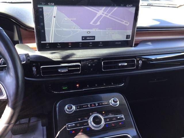 used 2022 Lincoln Nautilus car, priced at $37,700